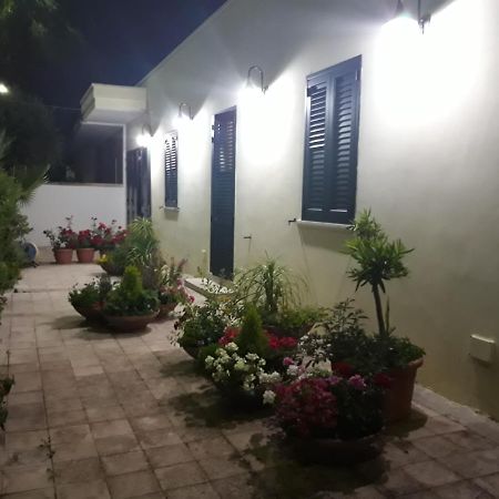 Monolocale Da Anna Appartement Porto Cesareo Buitenkant foto
